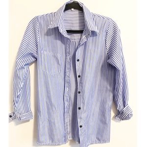 🌱2/$15 Blue Striped Blouse